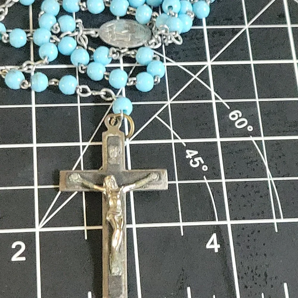 Vintage Baby Blue Glass Bead Travel Rosary Catholic Crucifix 15